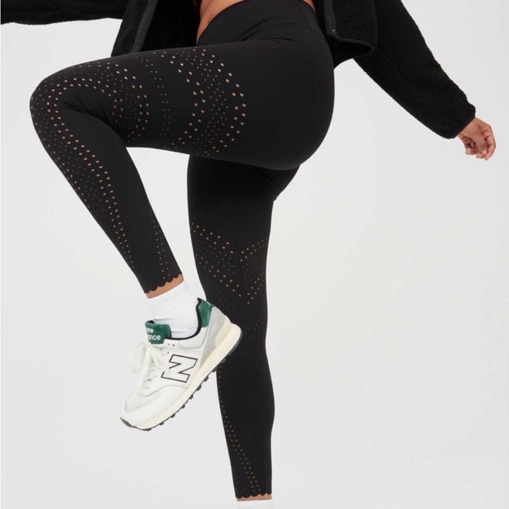 NWT Aerie offline Black Women's Leggings